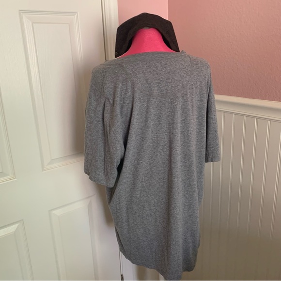 Men’s Foundry Big & Tall Grey Short Sleeved Henley XLT, worn few times - Picture 5 of 7